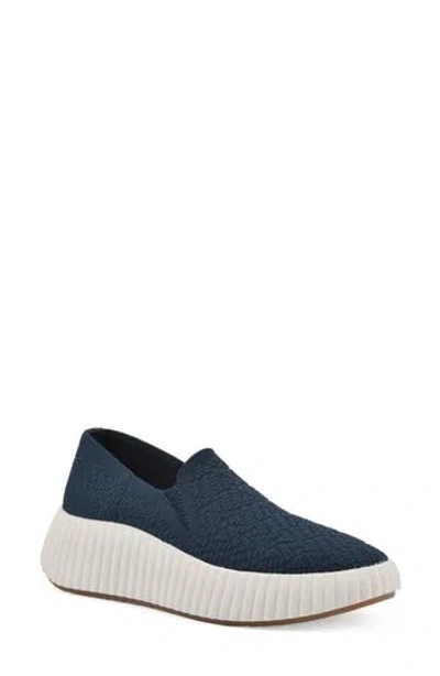 Cliffs By White Mountain Daylight Wedge Knit Sneaker In Navy Fabric
