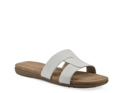 Cliffs By White Mountain Fraida Sandal
