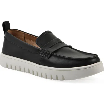 Cliffs By White Mountain Nonna Penny Loafer In Black Burnished Smooth
