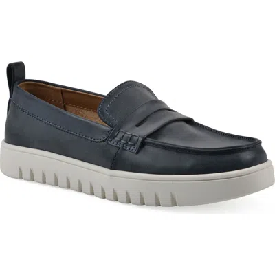 Cliffs By White Mountain Nonna Penny Loafer In Navy Burnished Smooth
