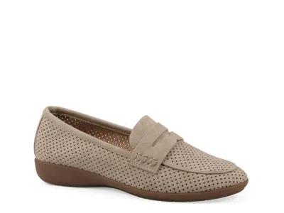 Cliffs By White Mountain Samson Penny Loafer In Brown