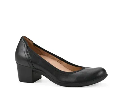 Cliffs By White Mountain Tripton Pump In Black