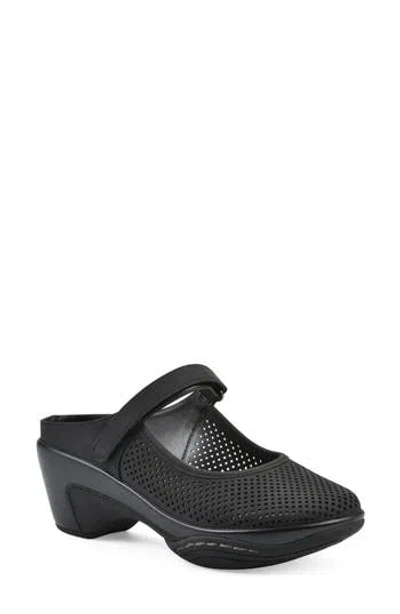 Cliffs By White Mountain Vinto Mule In Black Sueded Smooth