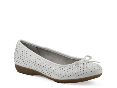 Cliffs By White Mountain Wide Width Chelby Ballet Flat