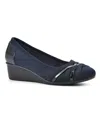 Cliffs By White Mountain Women's Bowie Wedge Shoe In Navy Nylon