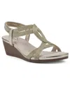 Cliffs By White Mountain Candelle Wedge Sandal In Gold Met Fabric