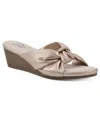 Cliffs By White Mountain Candie Wedge Sandal In Rose Gold Met Smooth