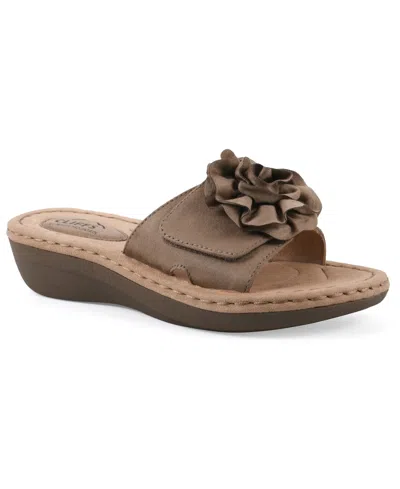 Cliffs By White Mountain Women's Casmyn Slide Sandals In Multi