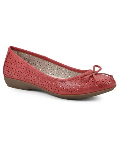 Cliffs By White Mountain Women's Cheryl Ballet Flats In Red Burnished Smooth
