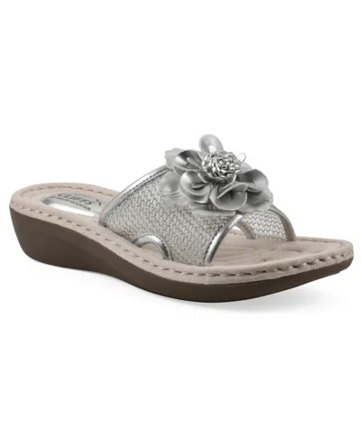 CLIFFS BY WHITE MOUNTAIN WOMEN'S CHILL WEDGE SLIP-ON SANDALS