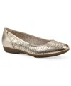 Cliffs By White Mountain Cindy Flat In Pale Gold Metallic Smooth
