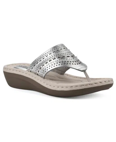 Cliffs By White Mountain Women's Comate Thong Sandal In Silver Metallic Smooth- Polyurethane