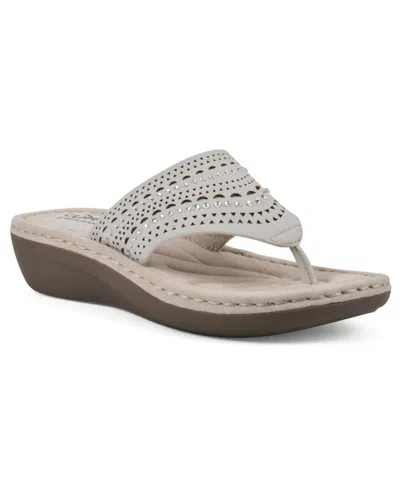 Cliffs By White Mountain Compact Womens Faux Leather Perforated Slide Sandals In White Nubuck- Polyurethane