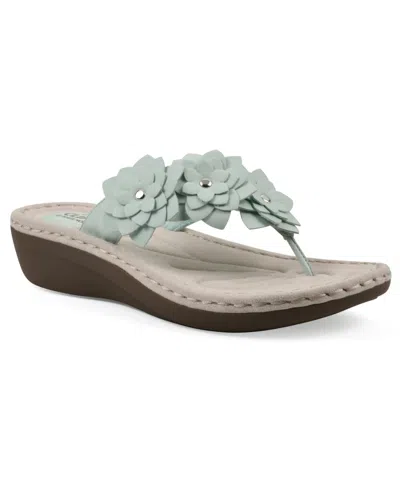 CLIFFS BY WHITE MOUNTAIN WOMEN'S CONTENT FLORAL WEDGE SLIP-ON SANDALS