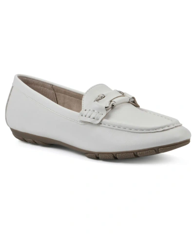 Cliffs By White Mountain Women's Glaring Loafer Flats In White Grainy