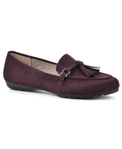 Cliffs By White Mountain Women's Gush Flat Loafer In Burgundy