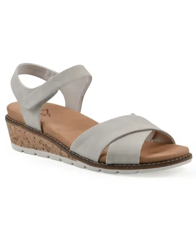CLIFFS BY WHITE MOUNTAIN WOMEN'S TINNA WEDGE SANDALS