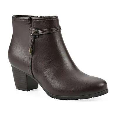 Cliffs By White Mountain Womens Fall 2026 Block Heel Booties In Brown