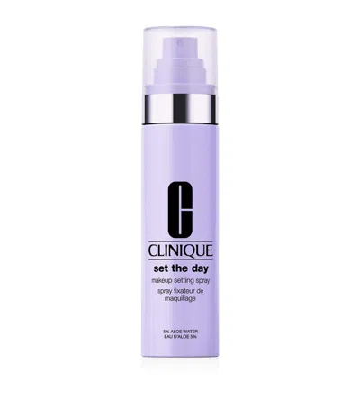 Clinique Set The Day Setting Spray