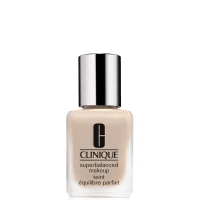 Clinique Superbalanced Makeup 30ml (various Shades) - Cn 20 Fair