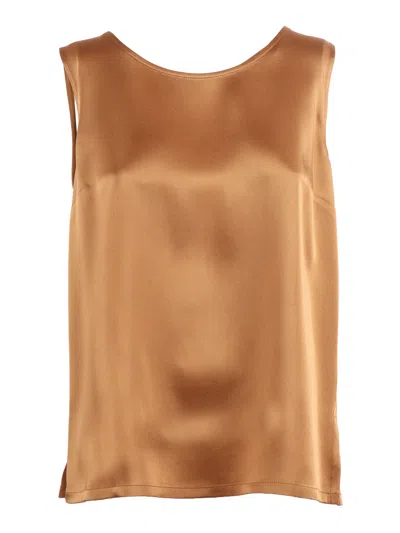 Clips Top Base In Gold