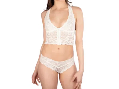 Clo Fortuna Racer Back Lace Vest In White In Beige