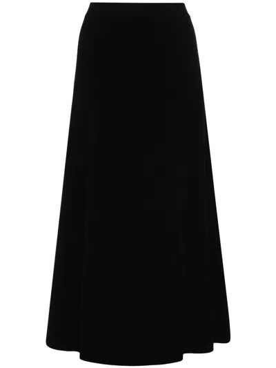 Closed Knitted Midi Skirt In 100 Black
