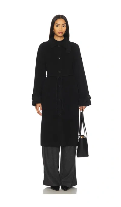 Closed Belted Coat In Black