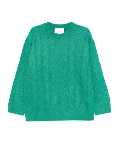 Closed Cable-knit Sweater