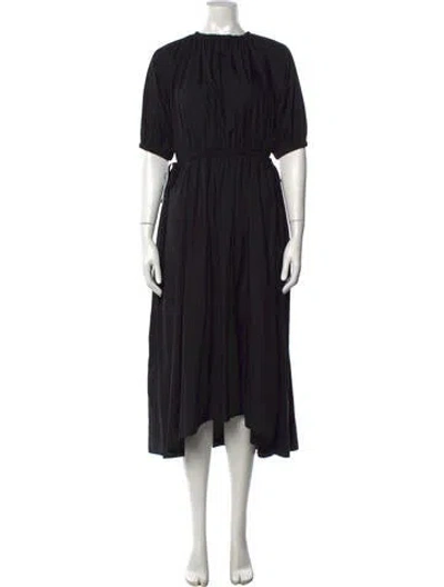Pre-owned Closed Crew Neck Midi Length Dress In Black