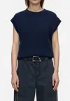 Closed Crew Neck Vest In Dark Night