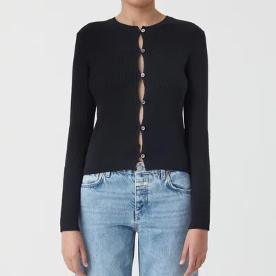 Closed Cropped Cardigan In Black