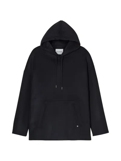 Closed Drawstring Hoodie In Black