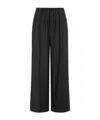 Closed Elastic Waist Casual Pants In Black