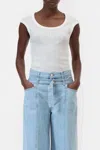 Closed Fitted Ribbed Tee In Ivory In White