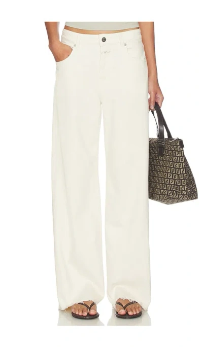 Closed Jayla Jeans In Ivory In White