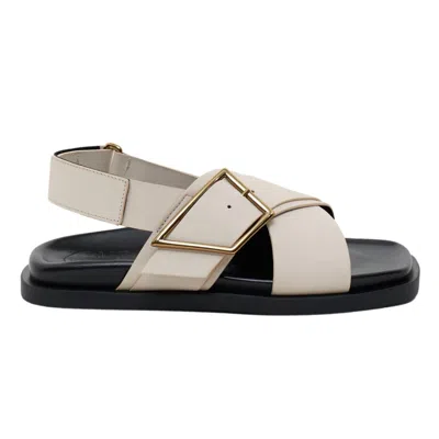 Closed Leather Sandals In Light Grey In Gray