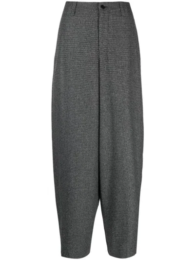 Closed Linby Clothing