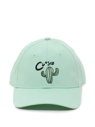 Closed Logo-embroidered Cap In Grün
