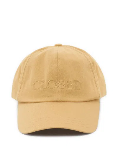 Closed Logo-embroidered Cap In Neutrals