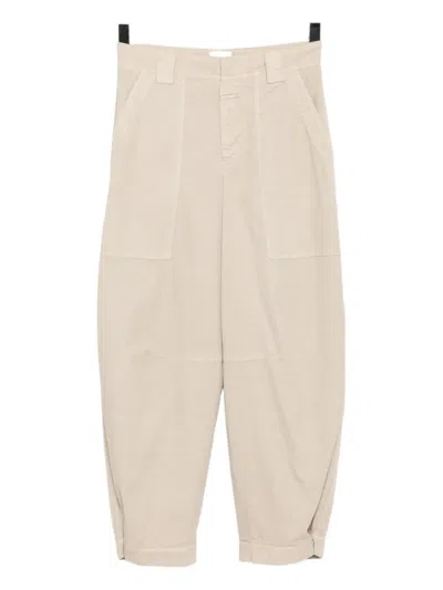 Closed Logo-patched Trousers In White