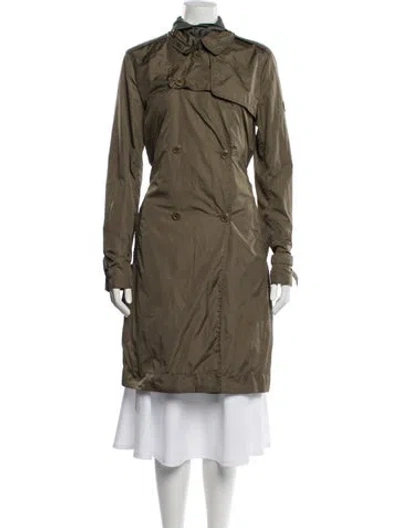 Pre-owned Closed Nylon Jacket In Green