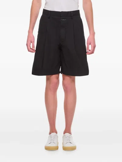 Closed Pleated Cotton Shorts In Black