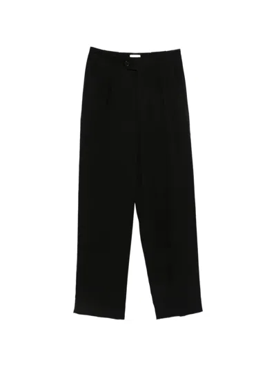 Closed Pleated-detail Tapered Trousers In Black