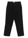 Closed Portland Hose In Schwarz