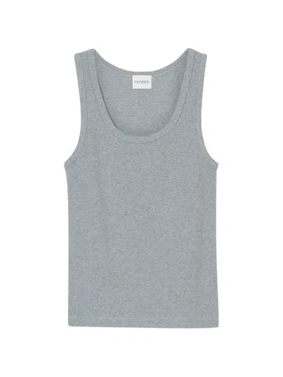 Closed Ribbed Tank Top In Gray