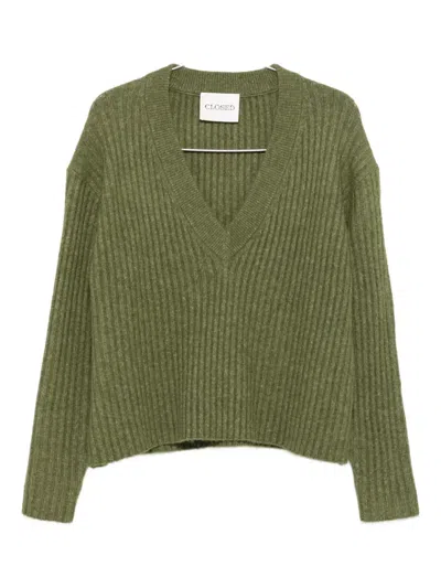 Closed Ribbed V-neck Sweater In Green