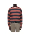 Closed Round-neck Pullover In Black