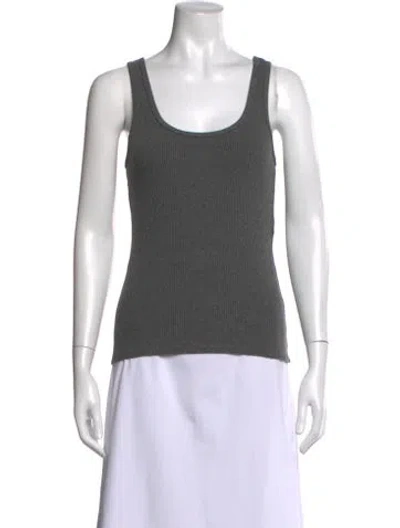 Pre-owned Closed Scoop Neck Sleeveless Top In Gray