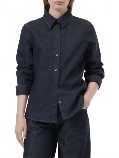 CLOSED SEAMING BUTTON DOWN DENIM SHIRT IN DARK BLUE